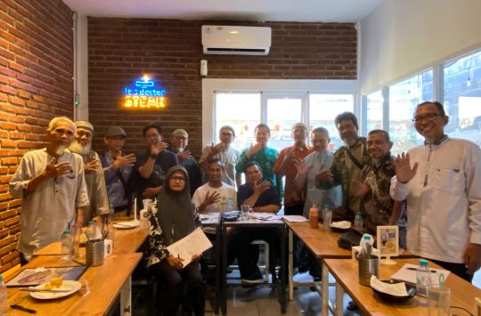 Menjauh dari Jejaring Lama Lewat Kemandirian Ekonomi